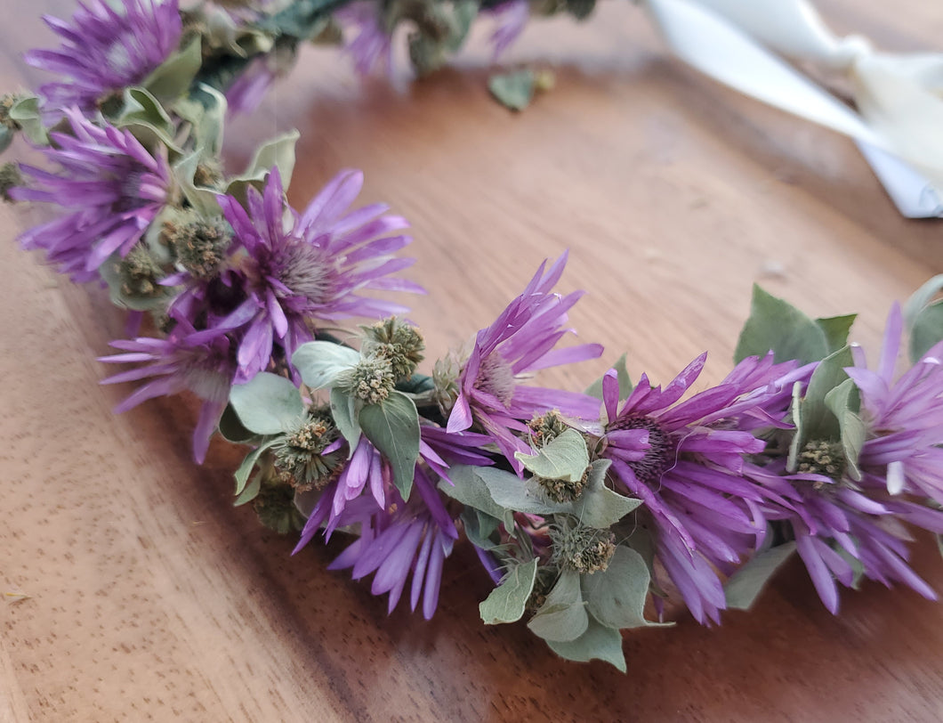 Minty Mums Dried Flower Crown